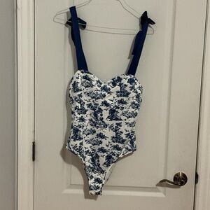 Women’s Adjustable Bodysuit